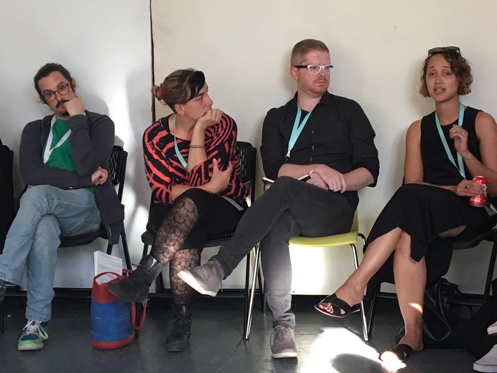 FreshArtIntl's tweet photo. Another day at @Common_Field !
#publications #problematics #CommonFieldMIA @PelicanBomb @temporaryartreview @TheMiamiRail https://t.co/mMYavPjlgW