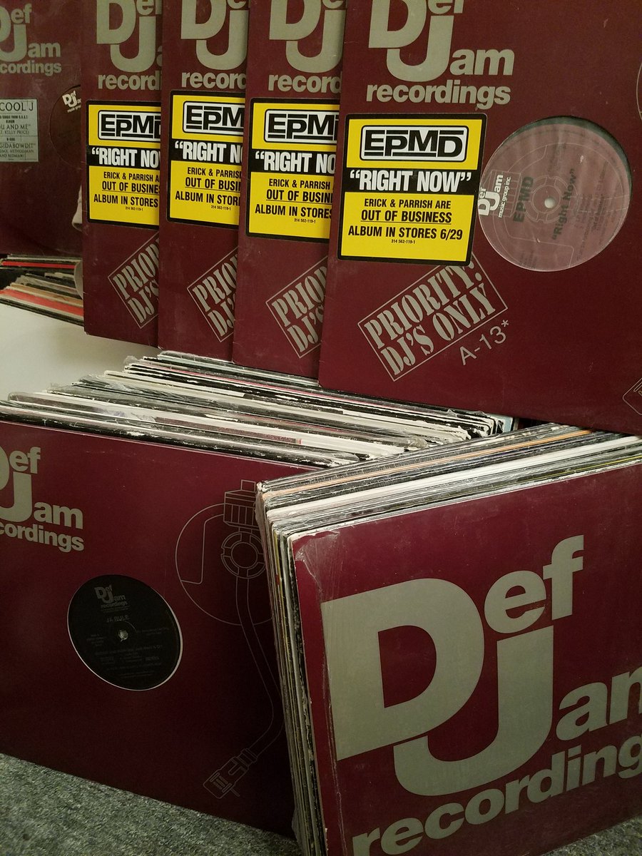 BobbyBounce's tweet photo. I miss them days! #DefJam #Vinyl #Wax #Records #Djs #DJsKnow #Promo #TheGrindWasReal #Hustle #DjLife #FlashBack #SaluteTheDJ https://t.co/hKKyi3UcDT