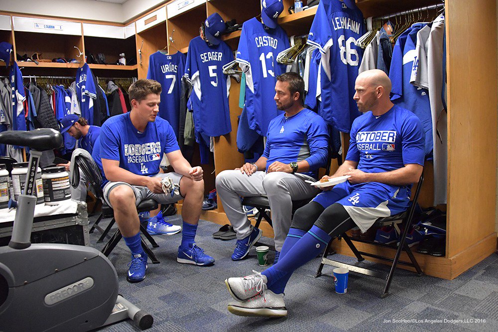 10/22/16-Something NLCS-Game Six-LAD-0,CHC-5 by Jon SooHoo/LA Dodgers dodgersphotog.mlblogs.com/2016/10/23/102…