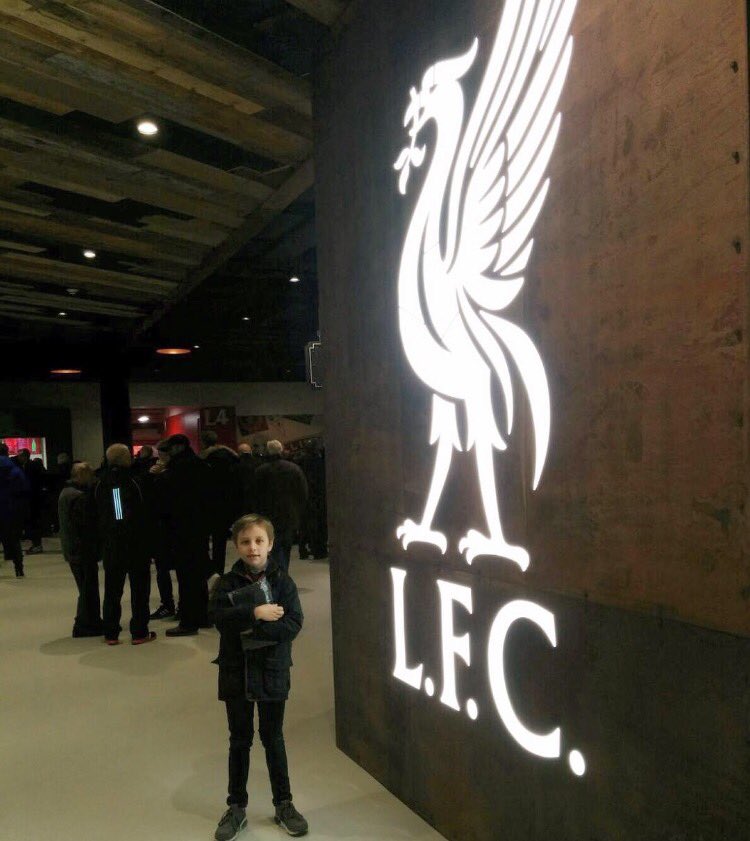 Kittyflee's tweet photo. ❤️ my boys day made when the man himself gave him a high 5! #lfc #Klopp ❤️ https://t.co/lqmTfUp2lF