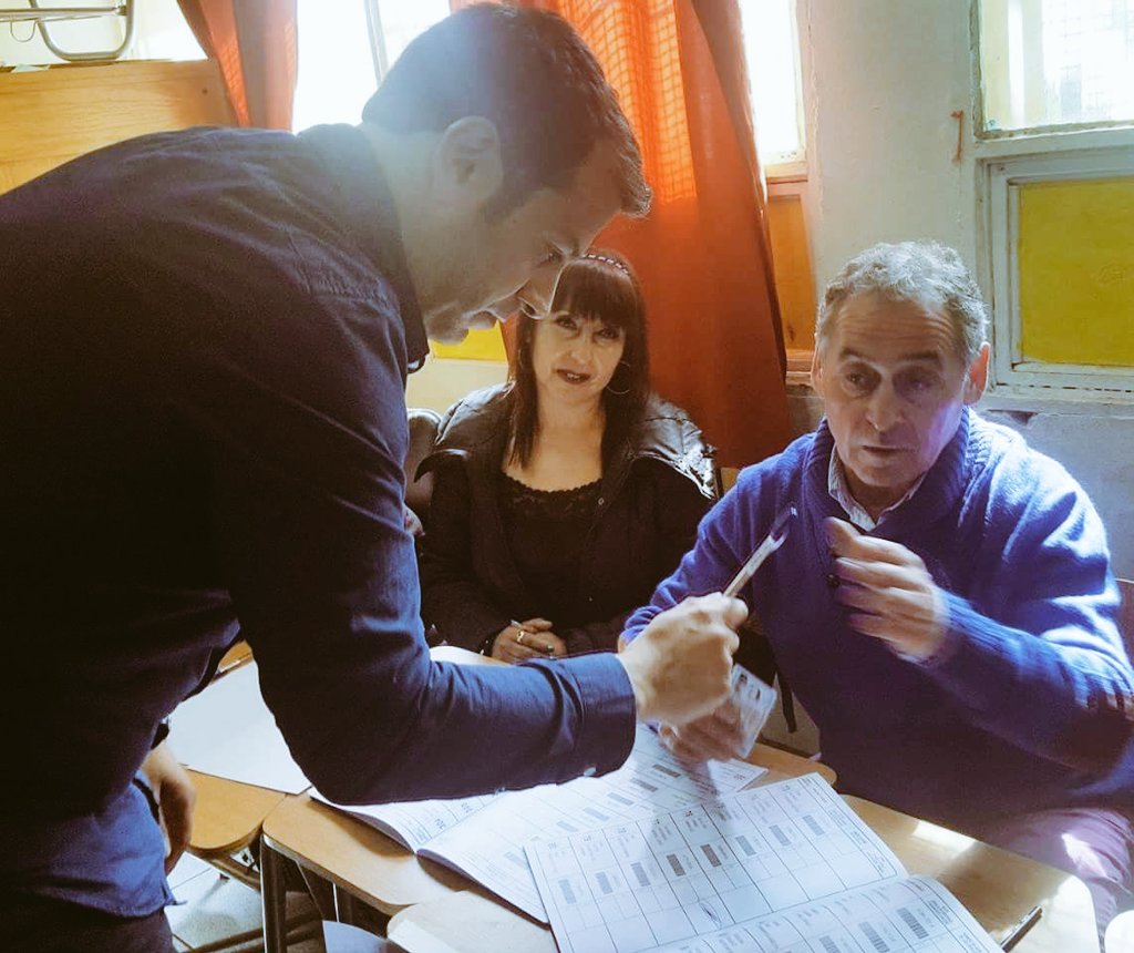 RodrigoDelgadoM's tweet photo. Ya emitido el voto, esperando que la gente participe y elija el mejor proyecto para Estación Central https://t.co/lqLH7pMY4A