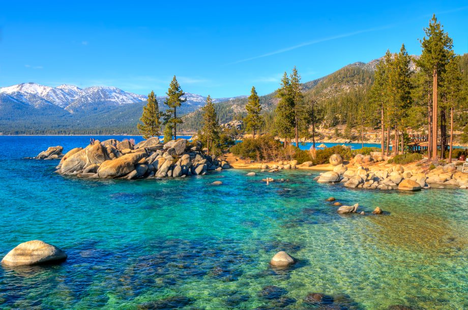 It doesn't have to be a National Park to be one of the best. #underdogs mensjournal.com/adventure/coll…