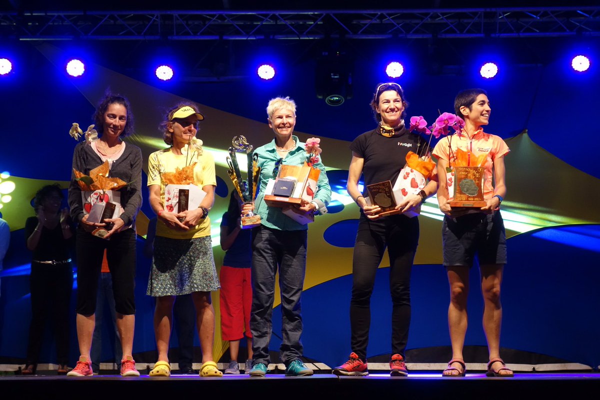 iRunFar's tweet photo. Top 2016 Diagonale des Fous women (l-to-r): 4. Jocelyne Pauly. 4. Mélanie Rousset 1. Andrea Huser 3. Emma Roca, 2. Juliette Blanchet #GRR16 https://t.co/DKtiqCBT9Z