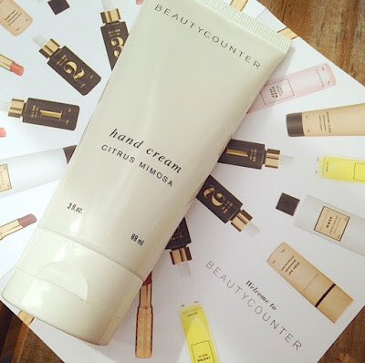CleanCityBeauty's tweet photo. #FREE #GIVEAWAY #beautycounter #handcream #LIKE and "SHARE" on #Facebook and/or "Instagram @CleanCityBeauty https://t.co/lBIJ250UZE https://t.co/7yBg1QdkPd