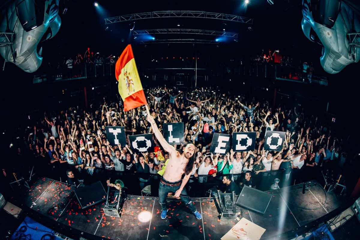 🇪🇸🇪🇸🇪🇸🇪🇸 Toledo! Increible! My first time out here and went down like this! #soldout show #3 https://t.co/cnwpnqXi40