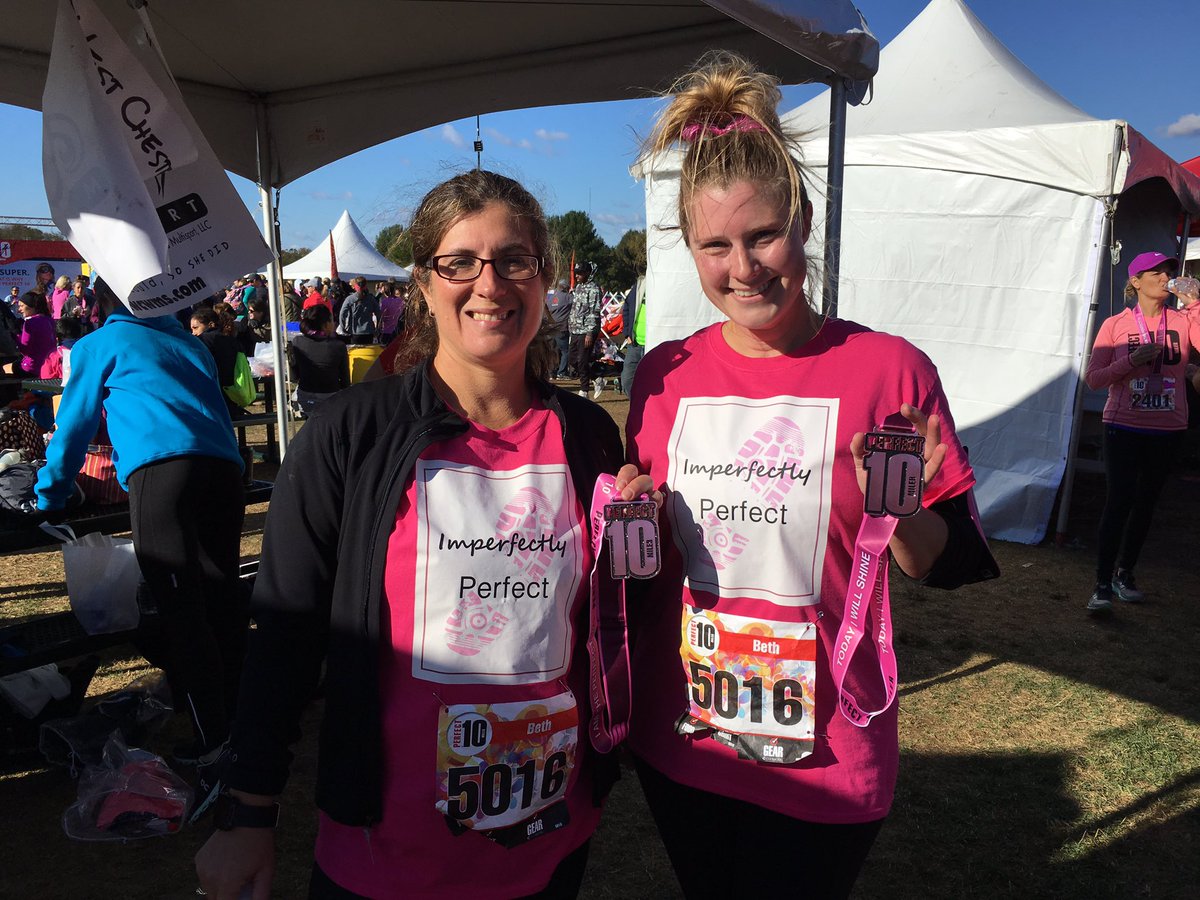 Thank you <a href="/LHSTransition/">LHSTransition</a> for our race day shirts <a href="/emayoOT/">Elizabeth Mayo</a> #perfect10miler