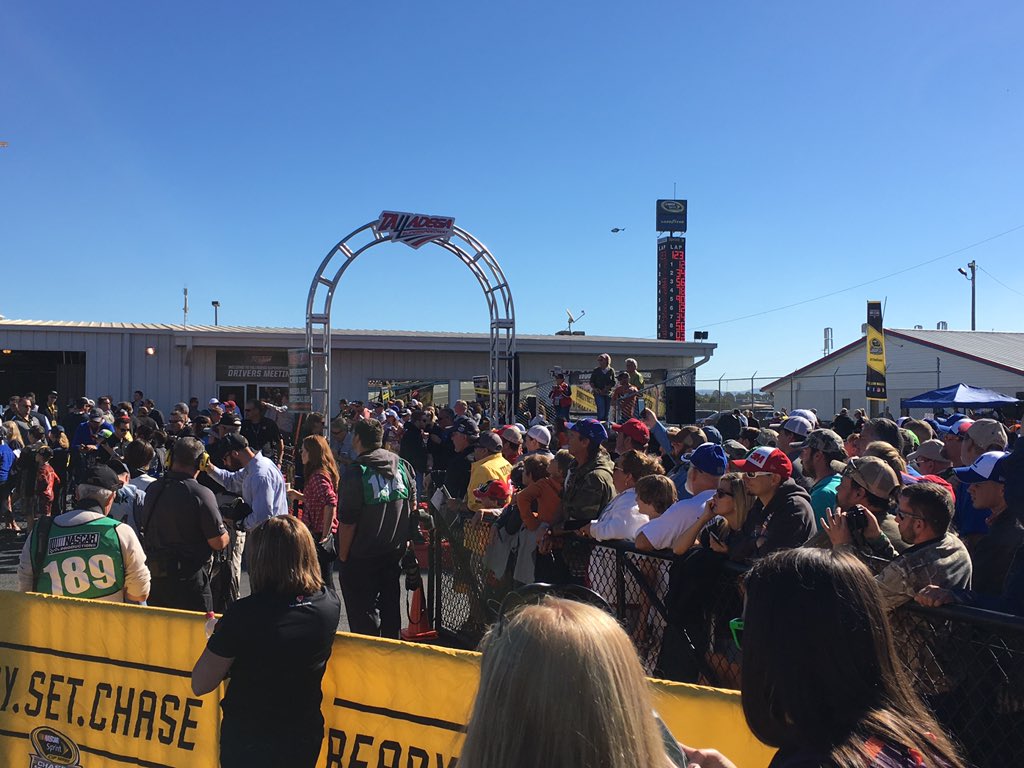 CvdpxggWgAQC52u.jpg:large