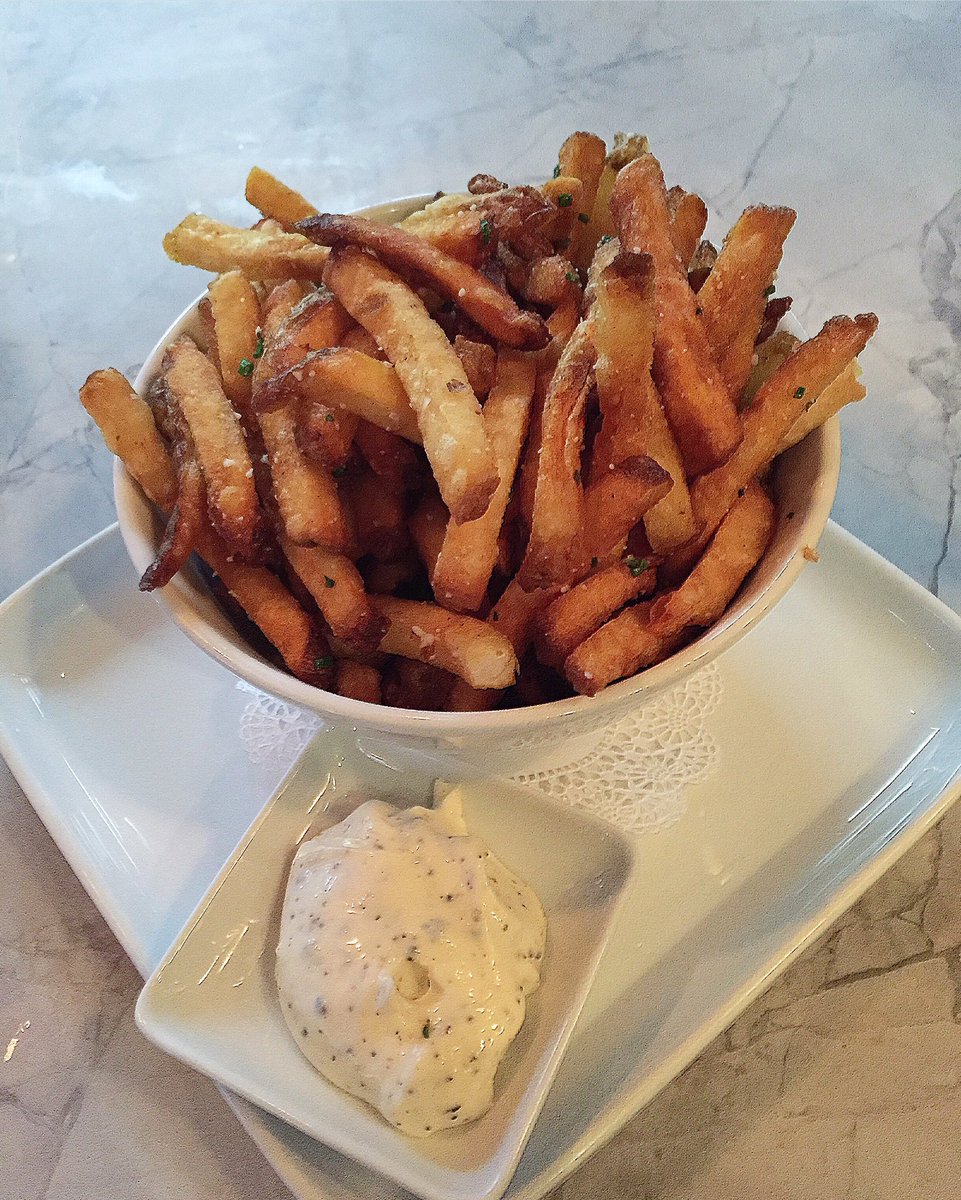 Sometimes a big bowl of salty fries (w/ truffle mayo) is all you need. #Brunch is on now. #frythew #flythew #sunday