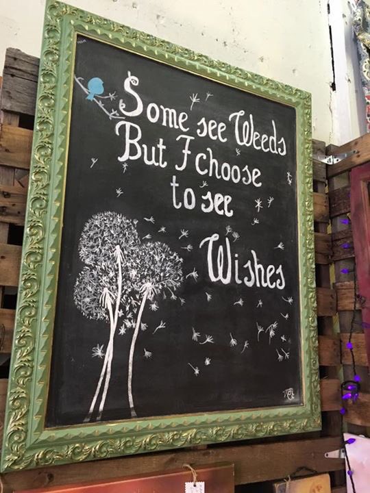 It's not what you look at, it's what you see #lookonthebrightside #staysunny