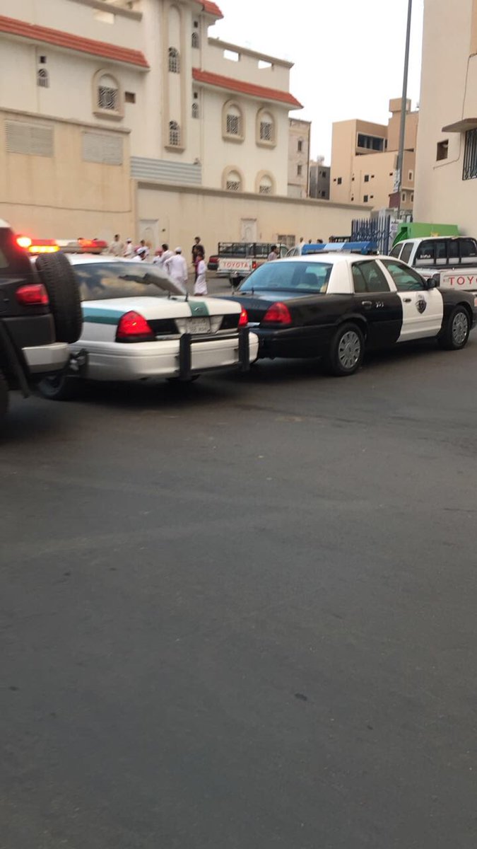 arkan_news_ksa's tweet photo. #عاجل 
:شاب يقتل والده ووالدته بالطائف والجهات المعنية تباشر الحادث،، 
#شاب_يقتل_والده_ووالدته #الطائف
#صحيفة_اركان https://t.co/D1ZYmvCdtF