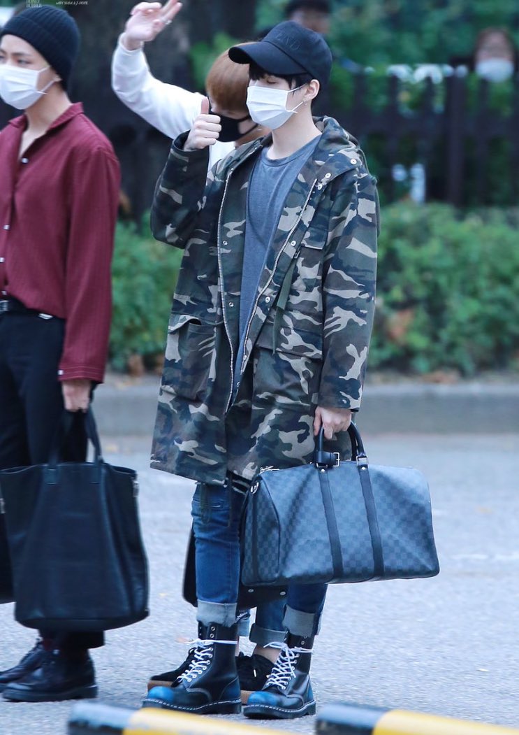 bts outfits on Twitter: "min yoongi (161021)…