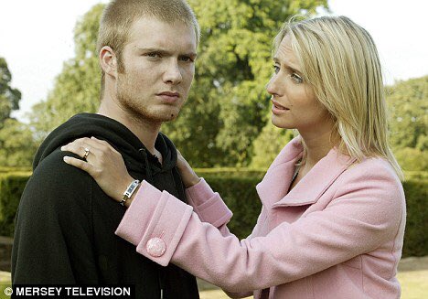 fountain1987's tweet photo. Happy 21st birthday to @Hollyoaks!! Spent a very long time there bringing Justin Burton to life! Many happy returns guys! #hollyoaks #justin https://t.co/Bm1eH6ce6x
