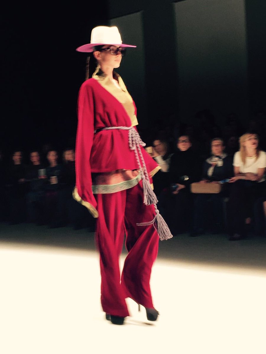 PlatonPetrov's tweet photo. #IgorGulyaev #ElenaByzova #MercedesBenzFashionWeek https://t.co/8JnwuKCPSf