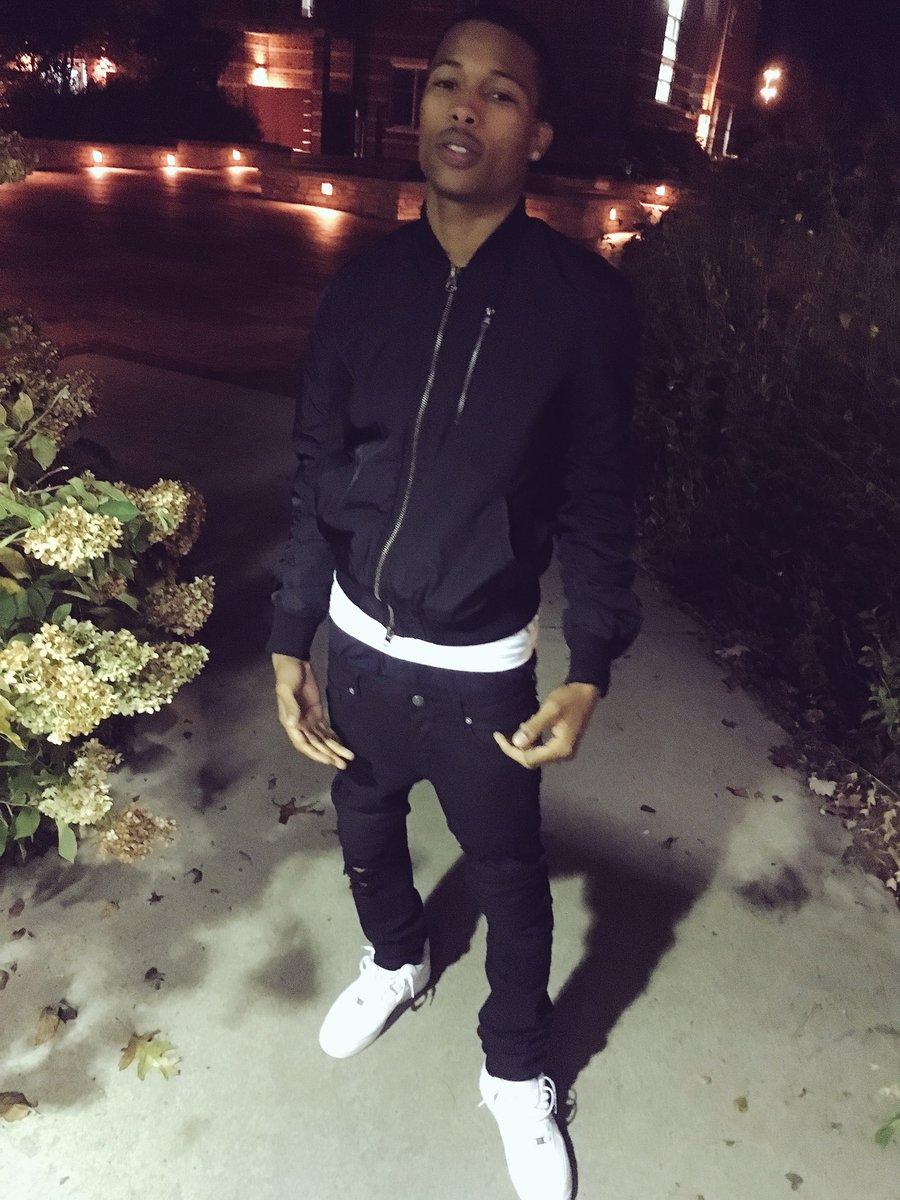 obeytyga's tweet photo. #LLW #LLdebo 👌🏽💤 https://t.co/lJsx6GNP6r