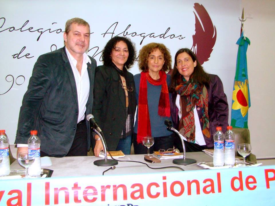 2015Banjul's tweet photo. POETA CUBANA JUANA POCHET CALA PARTICIPA EN EL VI FESTIVAL DE POESÍA EN SAN NICOLÁS EN ARGENTINA https://t.co/5NEkjWrPCn