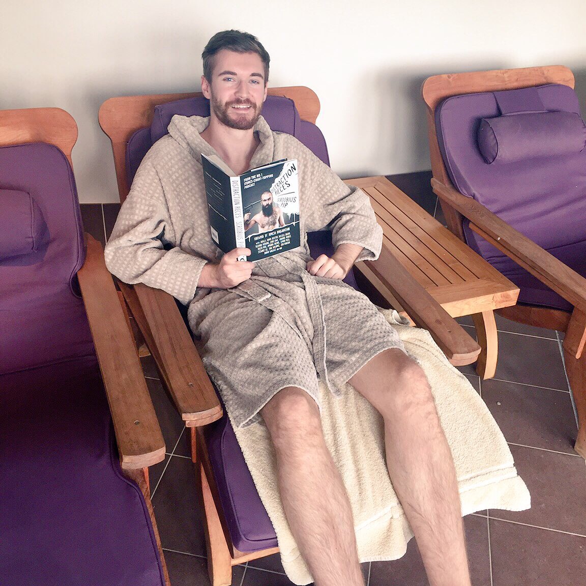 mscottEnglish's tweet image. Mr Scott kicking off half term with a relaxed take on #extremereading at Rockliffe Hall. Reading Distraction Pieces by Scroob @GSHS_English