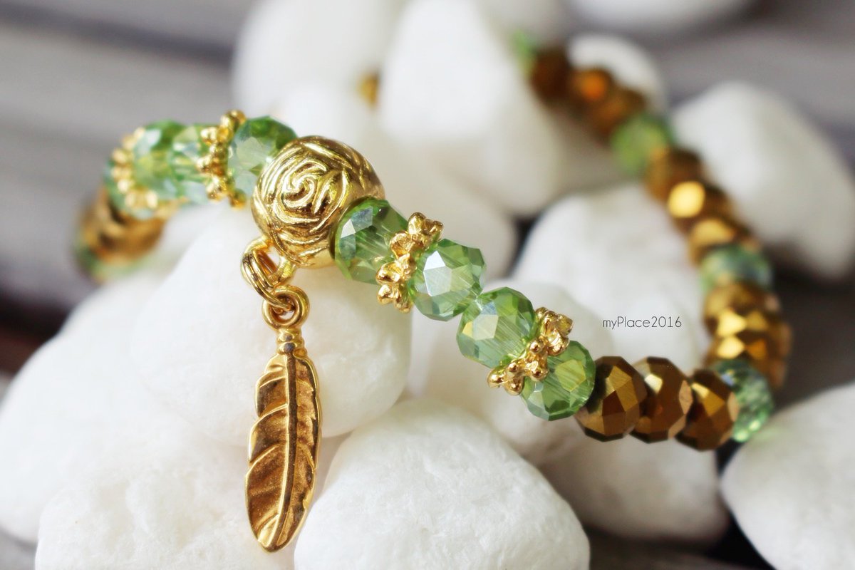 Federliebe ♥

ebay.de/itm/Armband-GO…

#jewelry #feather #Gold