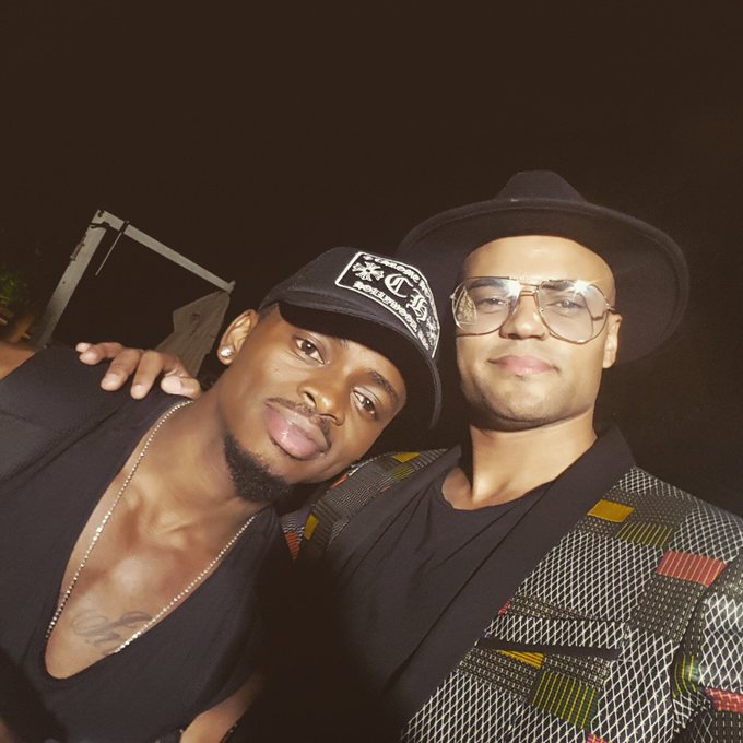 View image on Twitter