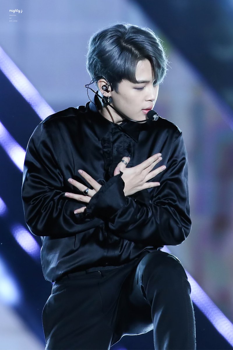 mighty_jimin's tweet photo. 161023 #지민 #JIMIN
a poisoned chalice. https://t.co/3HHRjgjYef