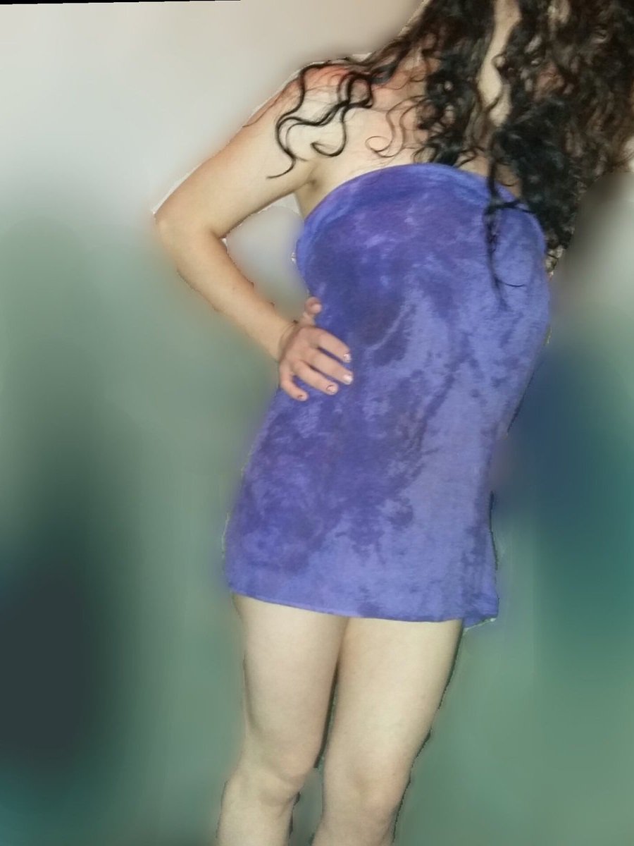 alevlehergece's tweet photo. her gece alev kocasına ve size verir;) sonrada çıkar böyle duştan havluyla  retweetlerinizi ve beğenilerinizi eksik etmeyinin minikler;) https://t.co/mNJRuv1UXr