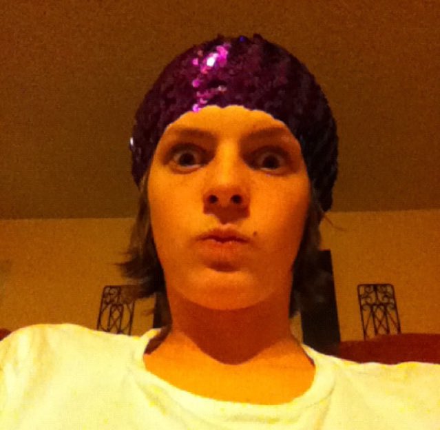 6thGradeCarson's tweet photo. I should be a swimmer because I look hot https://t.co/Law3xhVkve