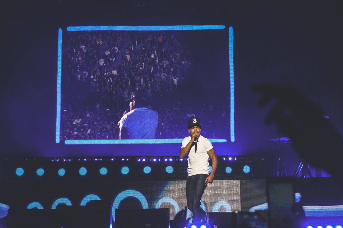 kyleantonio_'s tweet photo. Magnificent Coloring World Tour [10.22.16] @chancetherapper https://t.co/3FjAZ3TJNY