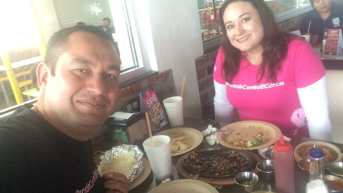 MalbRodriguez's tweet photo. Food And fun! https://t.co/LM5c5JPyRI
