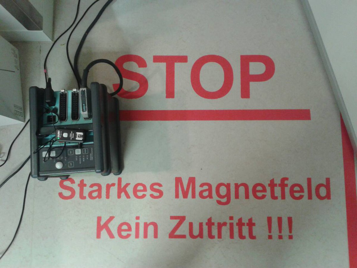 more4one_x's tweet photo. #TOP #SECRET Einsatz. Kann nur sagen dass es nur ein mal in #Europa gibt. #werbefotograf #karlsruhe #firmenfotografie #stuttgart #followme https://t.co/w3MlY3N7h1
