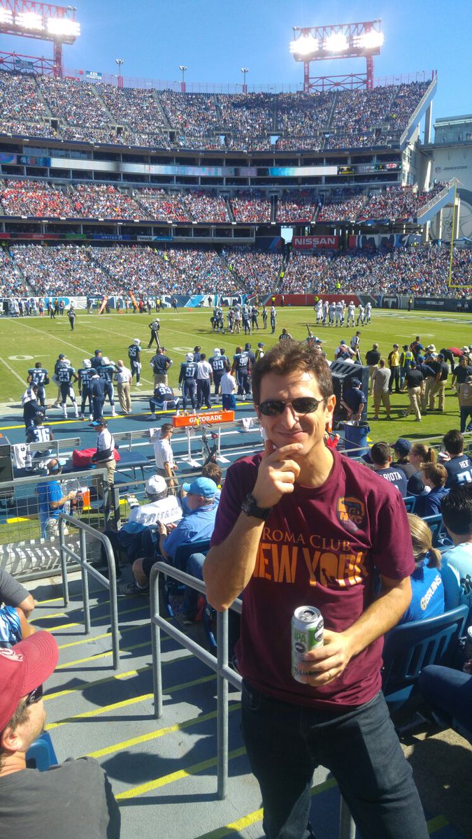 romaclubnyc's tweet photo. #NFL #Football #Soccer #Calcio #RCNY #TitansColts #RomaPalermo #Salah https://t.co/4zkVvjHsBJ