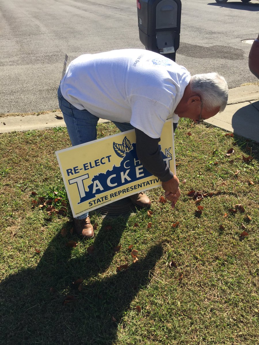 ChuckHouse62's tweet photo. More canvassing in Georgetown today. Voters are concerned with local issues and agree putting KY families first should be #1 priority. https://t.co/aArWjSOhjN