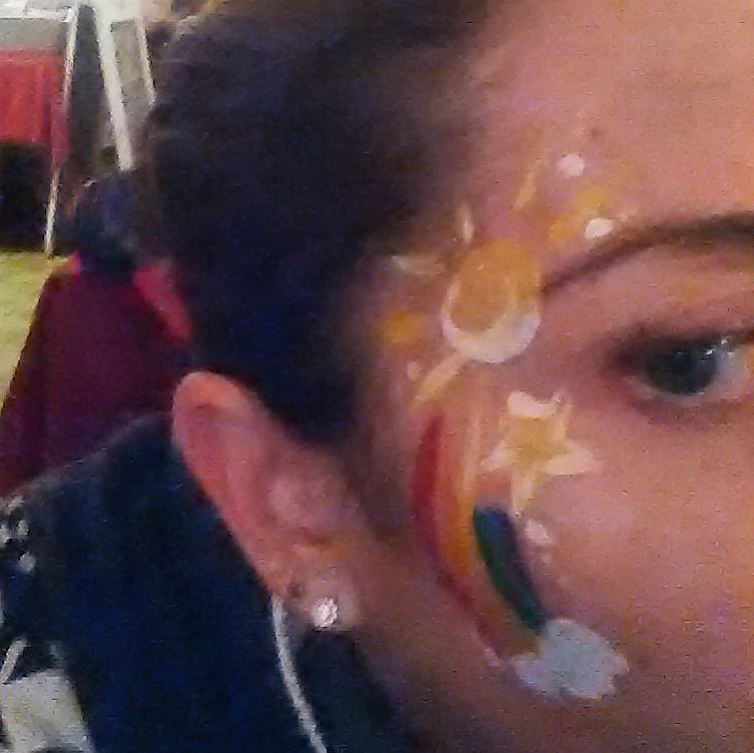 CarolineJBecker's tweet photo. @bloorbythepark #toasttoautumn has the #best #facepainter in the #business #sun #star #rai⦠https://t.co/4y6JikEACf https://t.co/5A3MpVktOz