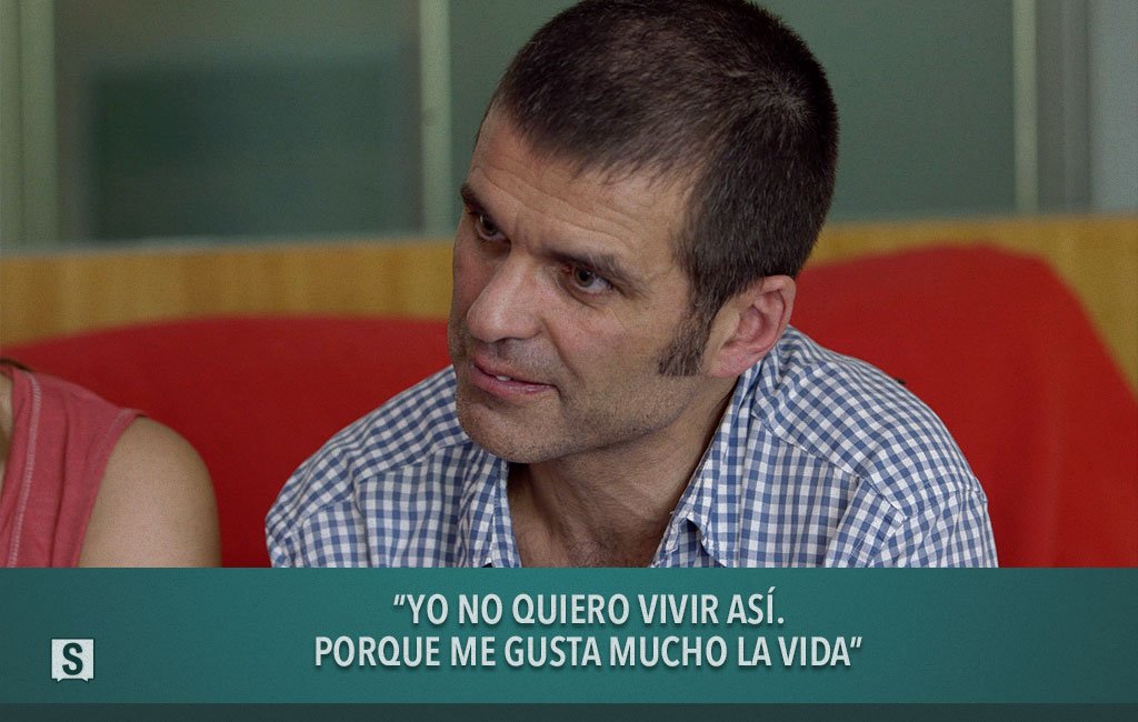 salvadostv's tweet photo. Cierra el programa Carlos con una frase contundente: “Me gusta mucho la vida...” #LaBuenaVida https://t.co/FikazLu3Y7
