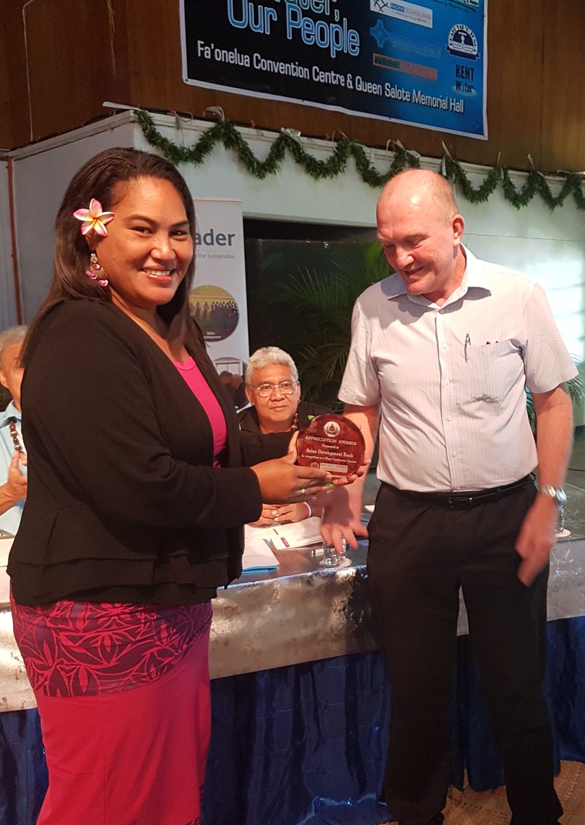 olevai's tweet photo. Pacific Water Awards Night Winners '16 https://t.co/um2ToY2Is7
