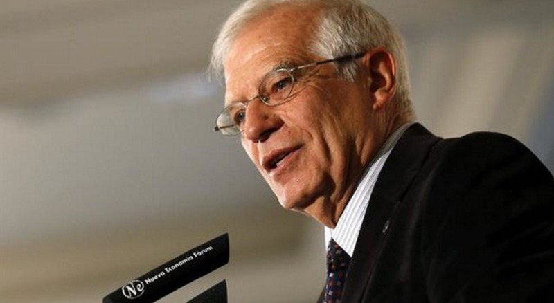 eldiarioes's tweet photo. Josep Borrell admite que ha pasado de la abstención al no https://t.co/4y7hN6bl1V #ObjetivoPSOE https://t.co/UHmi4i5dtz