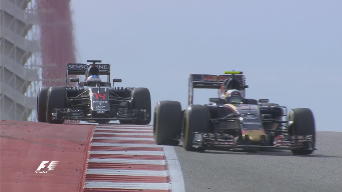 Vaya carrerón nos han ofrecido <a href="/alo_oficial/">Fernando Alonso</a> y <a href="/carlosainz/">carlosainz</a> hoy, ¡Bravo chicos! ¡Vivan los españoles! #Formulers