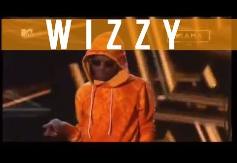 legacyvibes_com's tweet image. VIDEO: Wizkid’s Thrilling Performance At #MTVMAMA2016 dlvr.it/MWCRsd