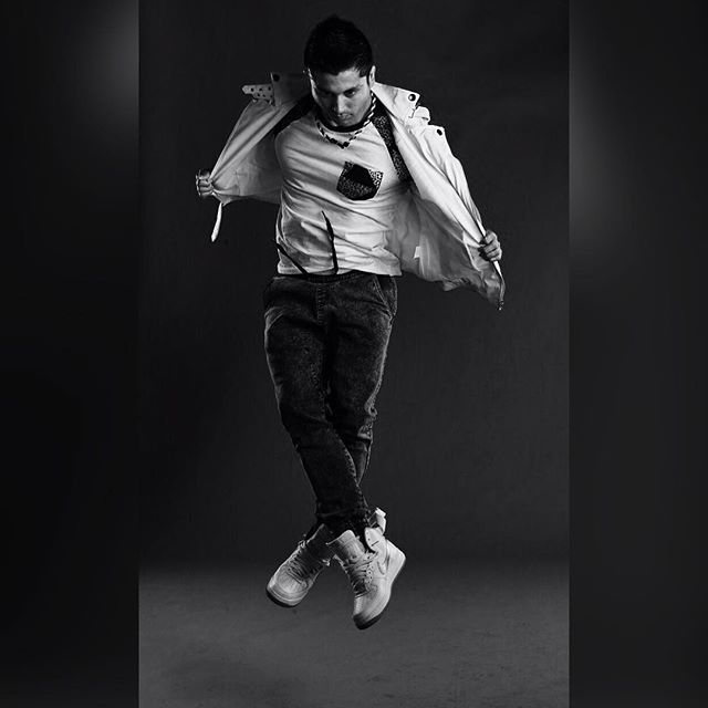 _SentfromHell's tweet image. The swag is hella unreal.