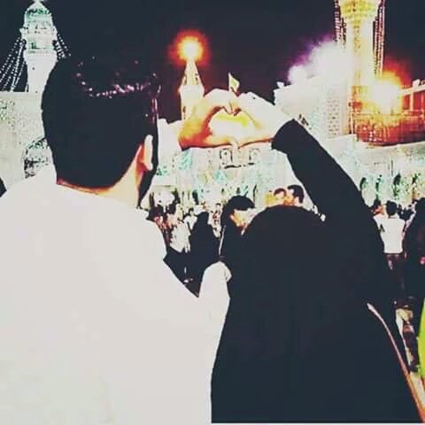 آذِآ حًـبّـك قَضًـيه😜
وبيهِآ قَآنِوِن😍ِ
قَضًـيتُي ويآآآك😊
لَلَآعَـدُآمِ تُآلَيها😻
******