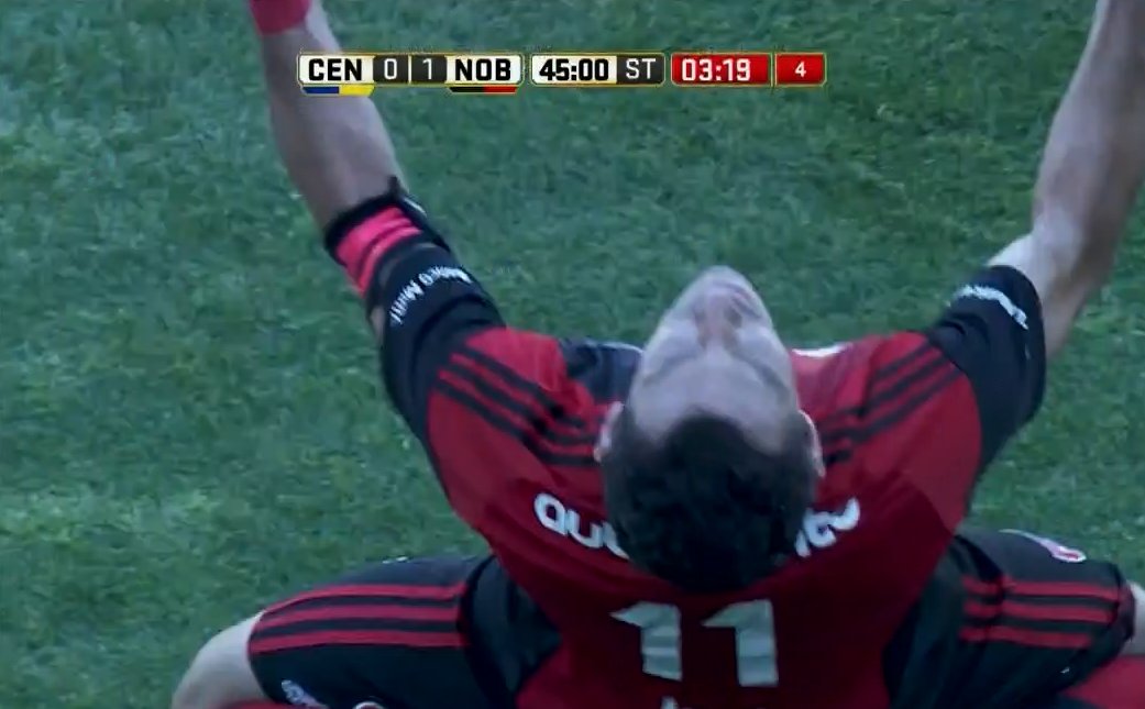 comleprosa's tweet photo. VAMOS NEWELL'S CARAJO!! GRANDE @MR11ok 🔴⚫ https://t.co/mXLb4AbNwd