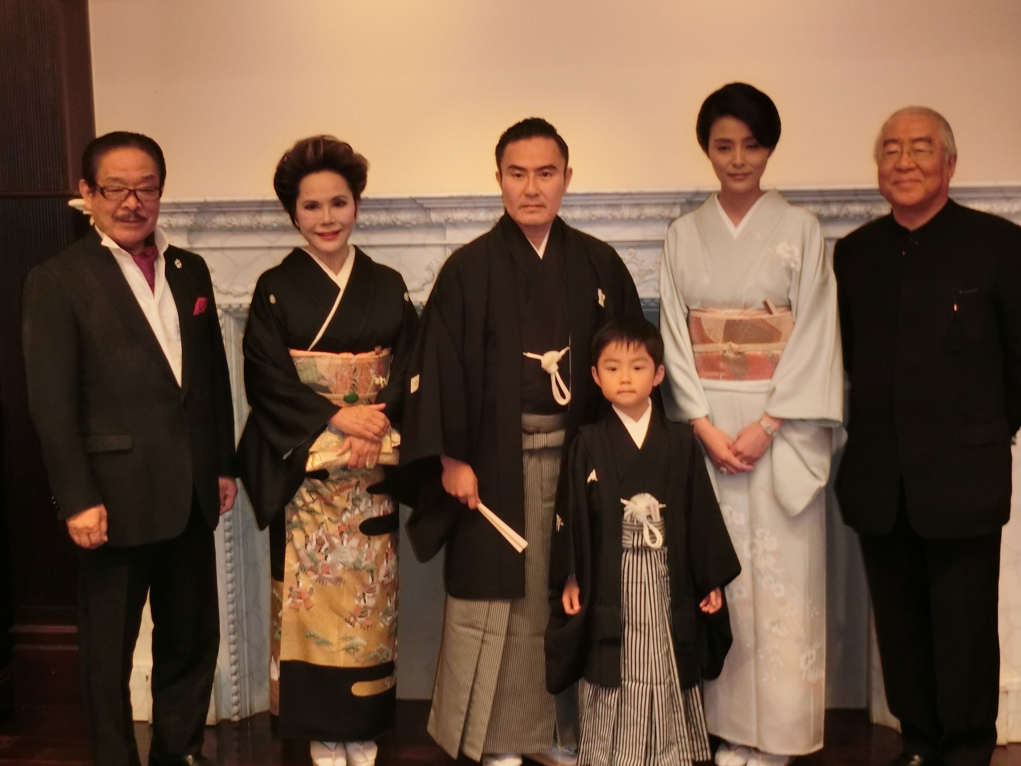 デヴィ スカルノ a Twitter 