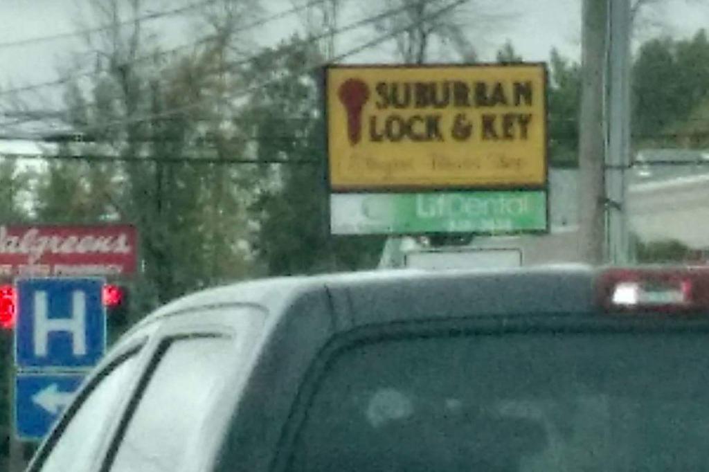 Tfw ur old &amp; can't go to shows anymore cuz you have to support yr wife &amp; 3 kids that you h8 but still gotta stay tru