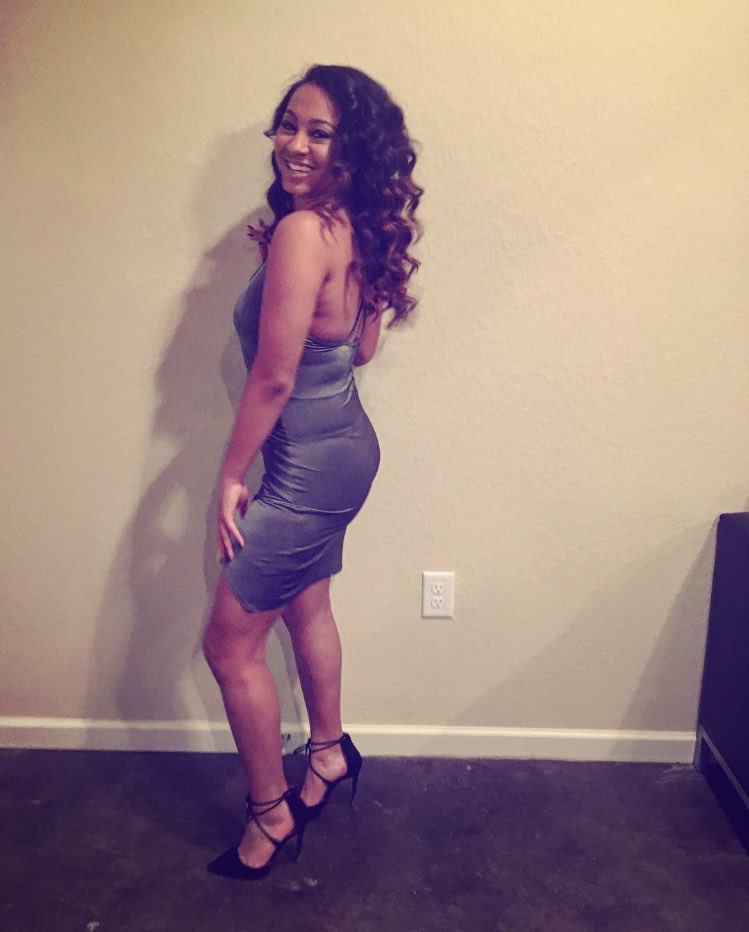 tieruhhhhsten's tweet photo. Mizzou Homecoming 🐯💕 #awkpose https://t.co/wlAjT7VAxg