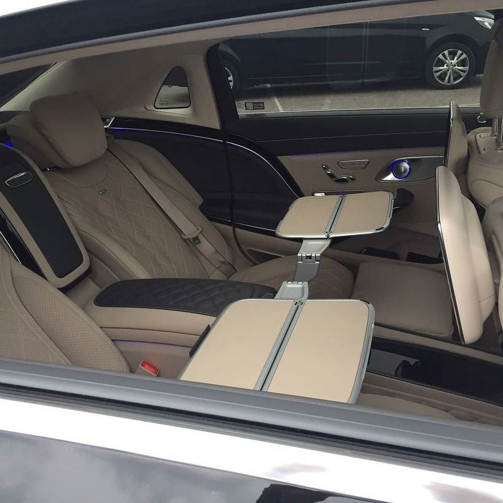 Bespoke_VIP's tweet photo. Our 2016 Maybach is a client favourite.

Only the best for our VIPs.... https://t.co/egoc0LQMrH