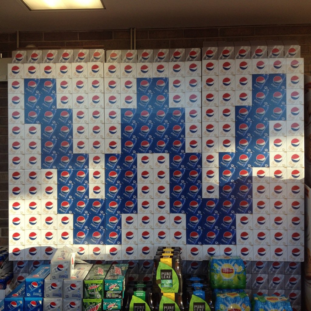 gracedidit's tweet photo. Nice touch @jewelosco 

#FlyTheW #GoCubsGo #FourMore https://t.co/YMwakwL7Vl