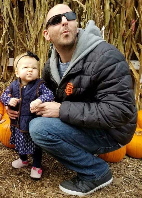 MichelettiSF's tweet photo. She wanted to go see the Giants. We went to the pumpkin patch instead. #funnyfaces #toomuchpersonality https://t.co/WdH0wt2zra