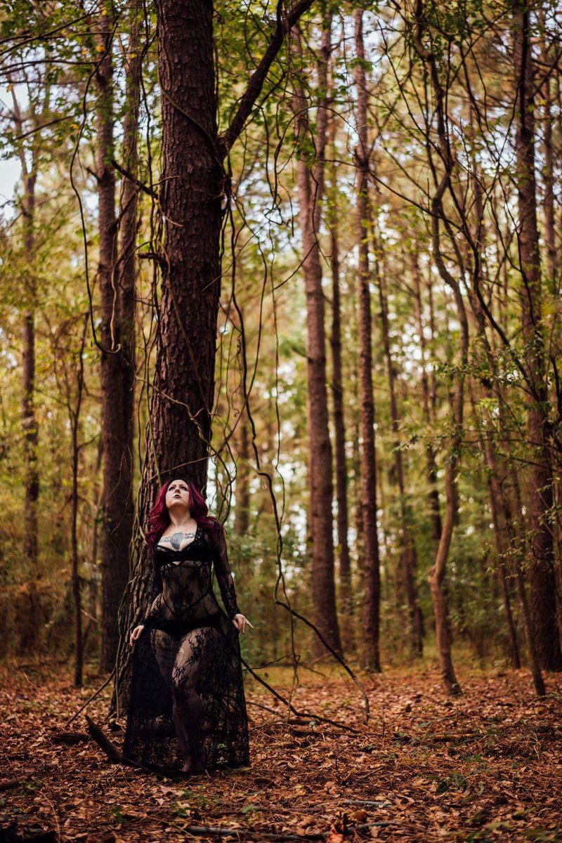 JordanSchiappa's tweet photo. Fall is here 
M: @thehexhypoxia 

❤️❤️❤️❤️❤️❤️❤️❤️ https://t.co/9LQHh3A1vC