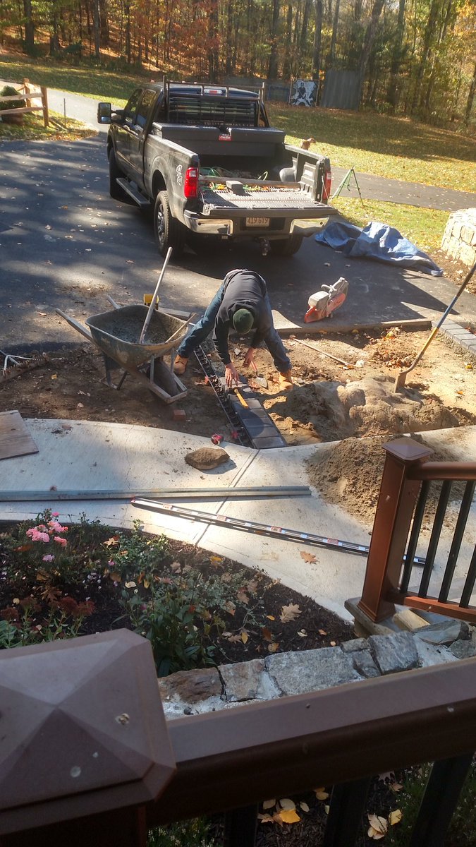 wotsedomk's tweet photo. How to properly train a long snapper.. manly it's just pavers and more pavers..  soon to catch on.  #Working on Sunday pregame. https://t.co/7Usf4qFOMr