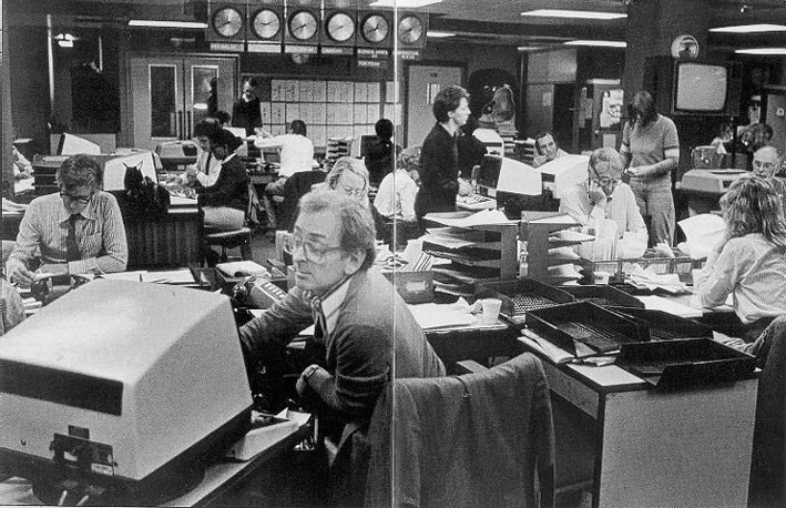 cpriceglobe's tweet photo. I picture the action in the newsroom at the "TB Times" picking up as deadline approaches. https://t.co/uz44pa7qLe