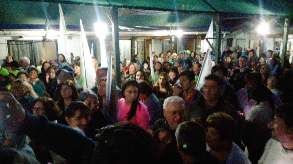 sumonteoficial's tweet photo. Muy agradecido del apoyo de todos la campaña ha finalizado a partir de hoy seré el Alcalde de todos los conconinos https://t.co/b1vFdtOiJC