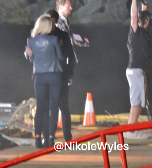 NikoleWyles's tweet photo. Even more of Jen and Colin on set 8/24/16 in Steveston 😘 #ouatfilming #OUAT #OnceUponATime #captainswan https://t.co/EFABjNTiE4